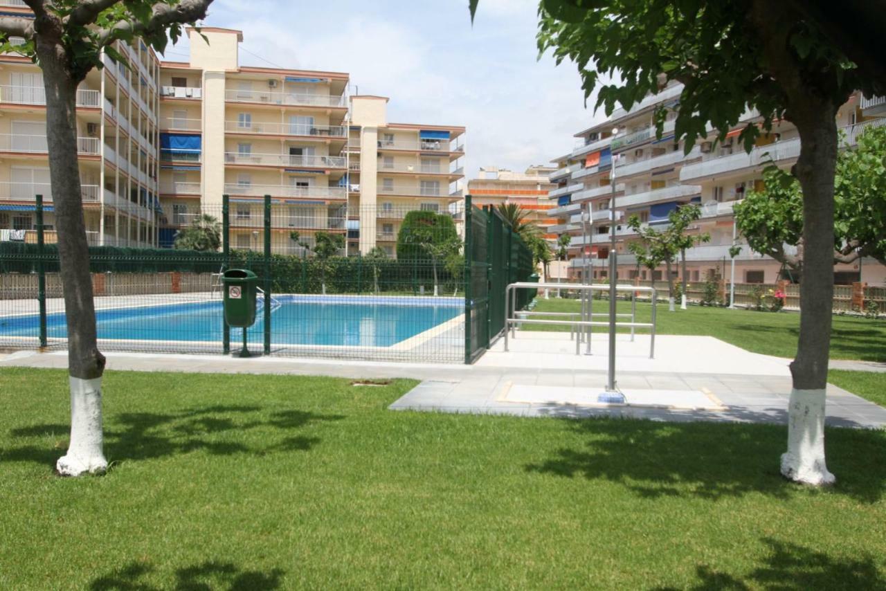 Carrer De Victoria Dels Angels, 11 Appartement La Pineda Buitenkant foto