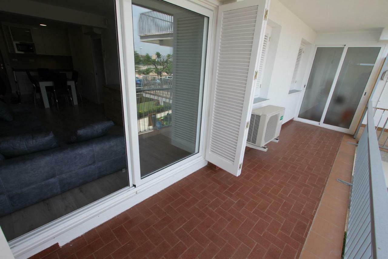 Carrer De Victoria Dels Angels, 11 Appartement La Pineda Buitenkant foto